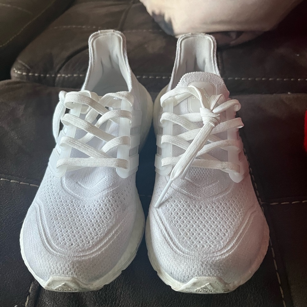Adidas Ultra Boost kids size 5